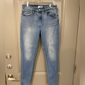 Size 12 skinny jeans by Levi